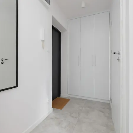Park Solec By Renters Apartment
